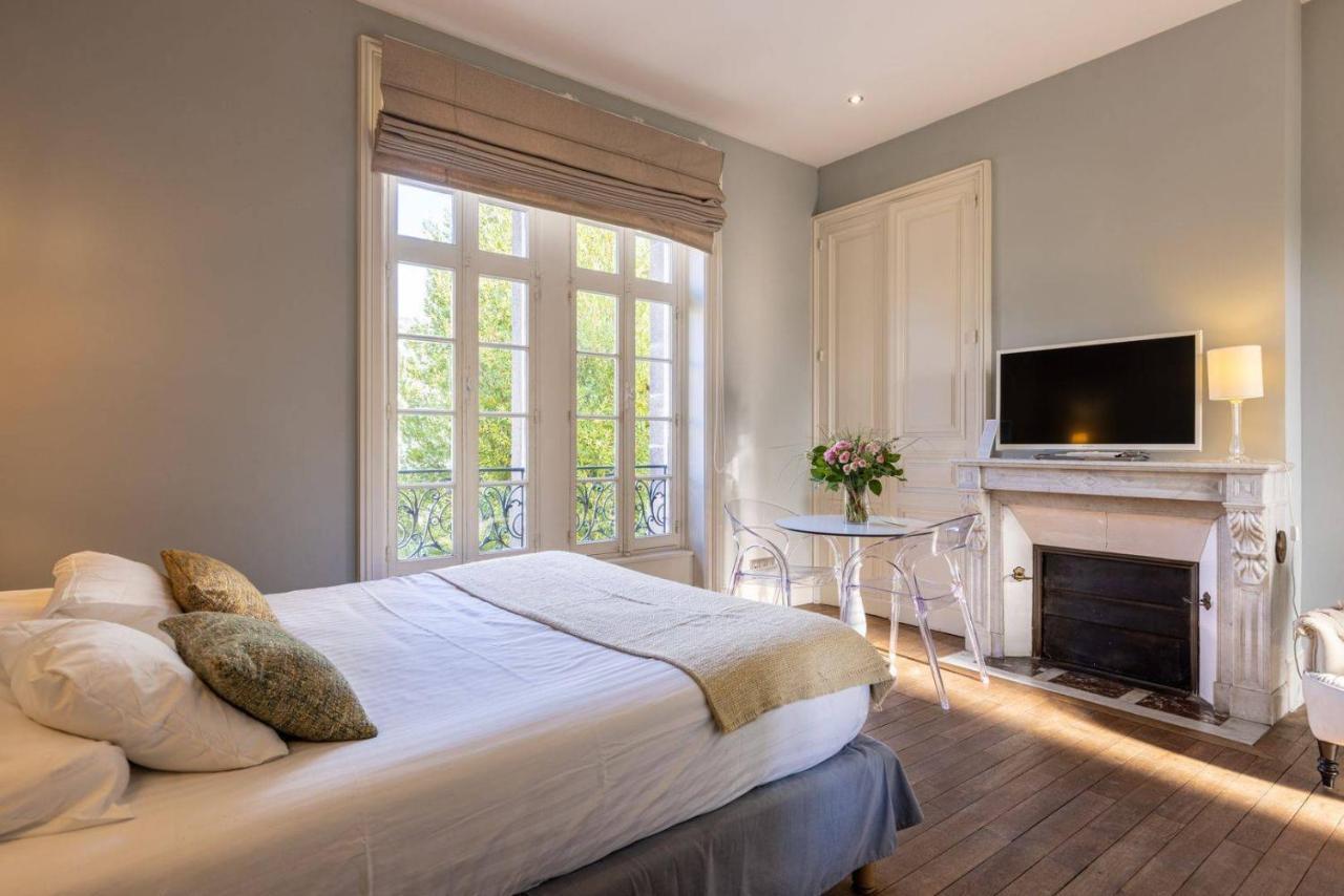 La Villa Beaupeyrat - Apparthotels De Charme Dans Batisse De Caractere A 400M Du Coeur De Ville De Лимож Стая снимка
