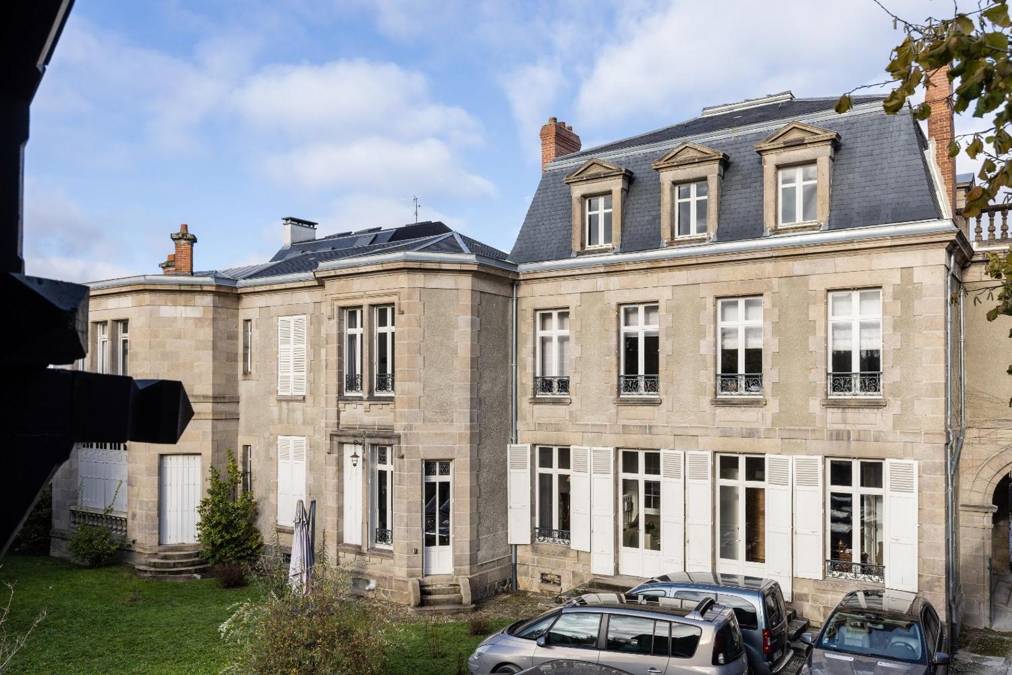 La Villa Beaupeyrat - Apparthotels De Charme Dans Batisse De Caractere A 400M Du Coeur De Ville De Лимож Стая снимка