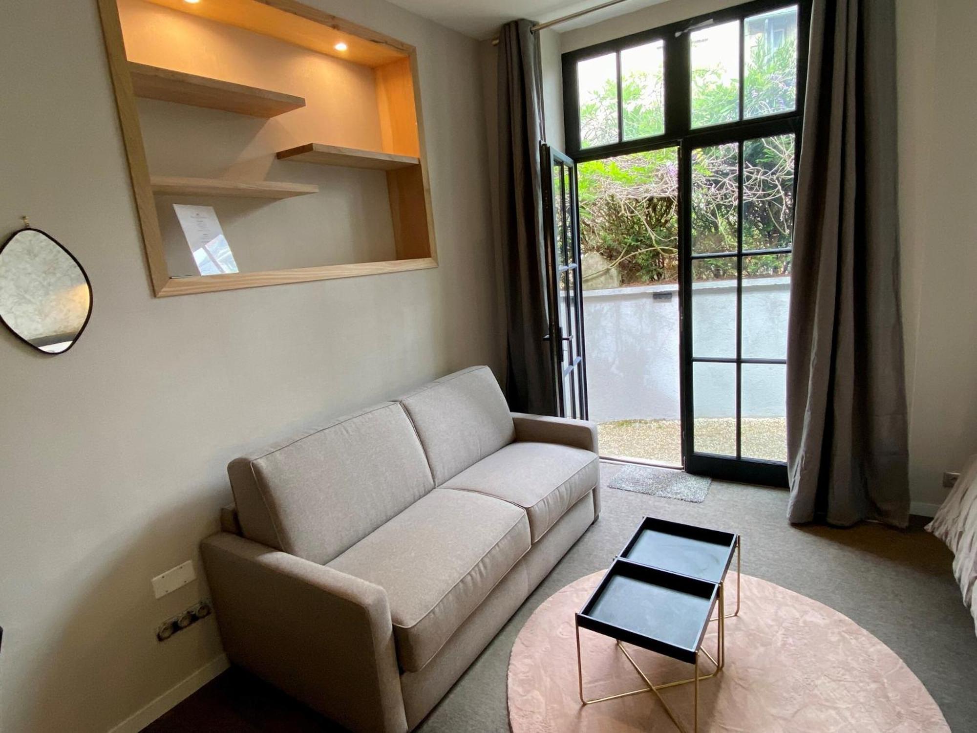 La Villa Beaupeyrat - Apparthotels De Charme Dans Batisse De Caractere A 400M Du Coeur De Ville De Лимож Стая снимка