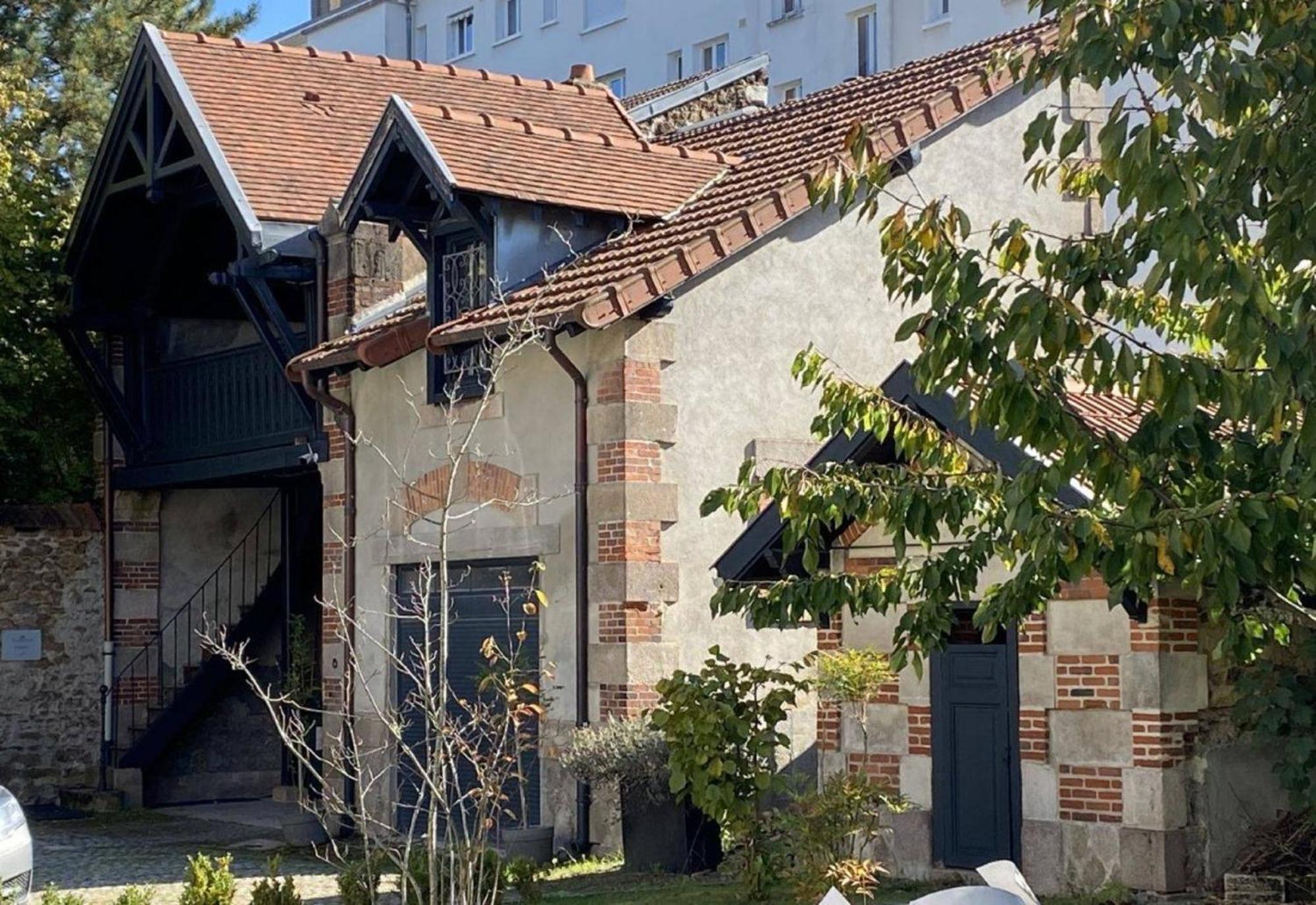 La Villa Beaupeyrat - Apparthotels De Charme Dans Batisse De Caractere A 400M Du Coeur De Ville De Лимож Стая снимка