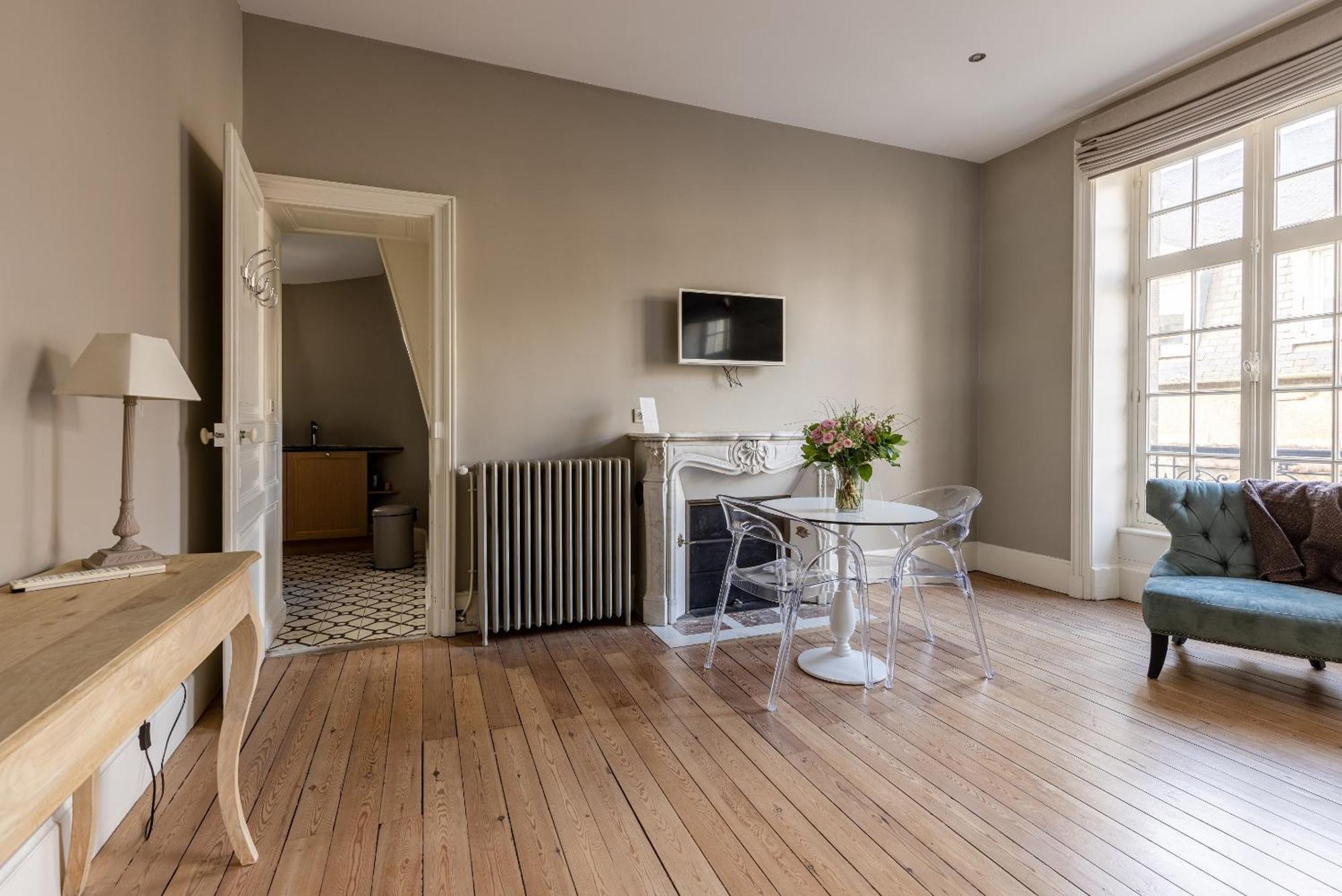 La Villa Beaupeyrat - Apparthotels De Charme Dans Batisse De Caractere A 400M Du Coeur De Ville De Лимож Стая снимка